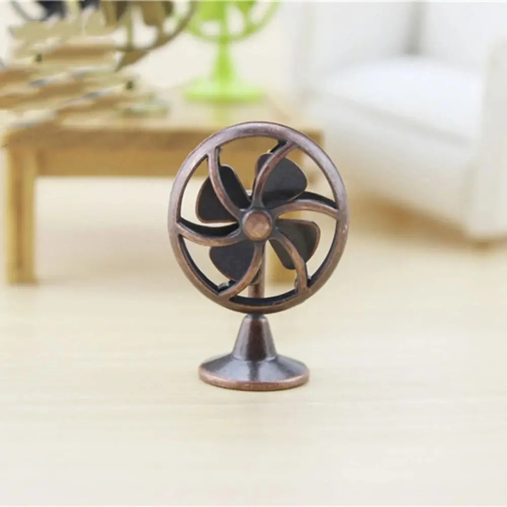 Vintage Fashion Model - Miniature 1:12 Scale Dollhouse Electric Fan