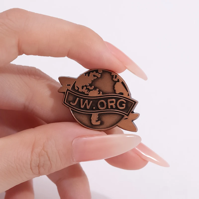 Retro Earth Brooch JW.ORG Enam - огляд і ціна Vintage Fashion Org
