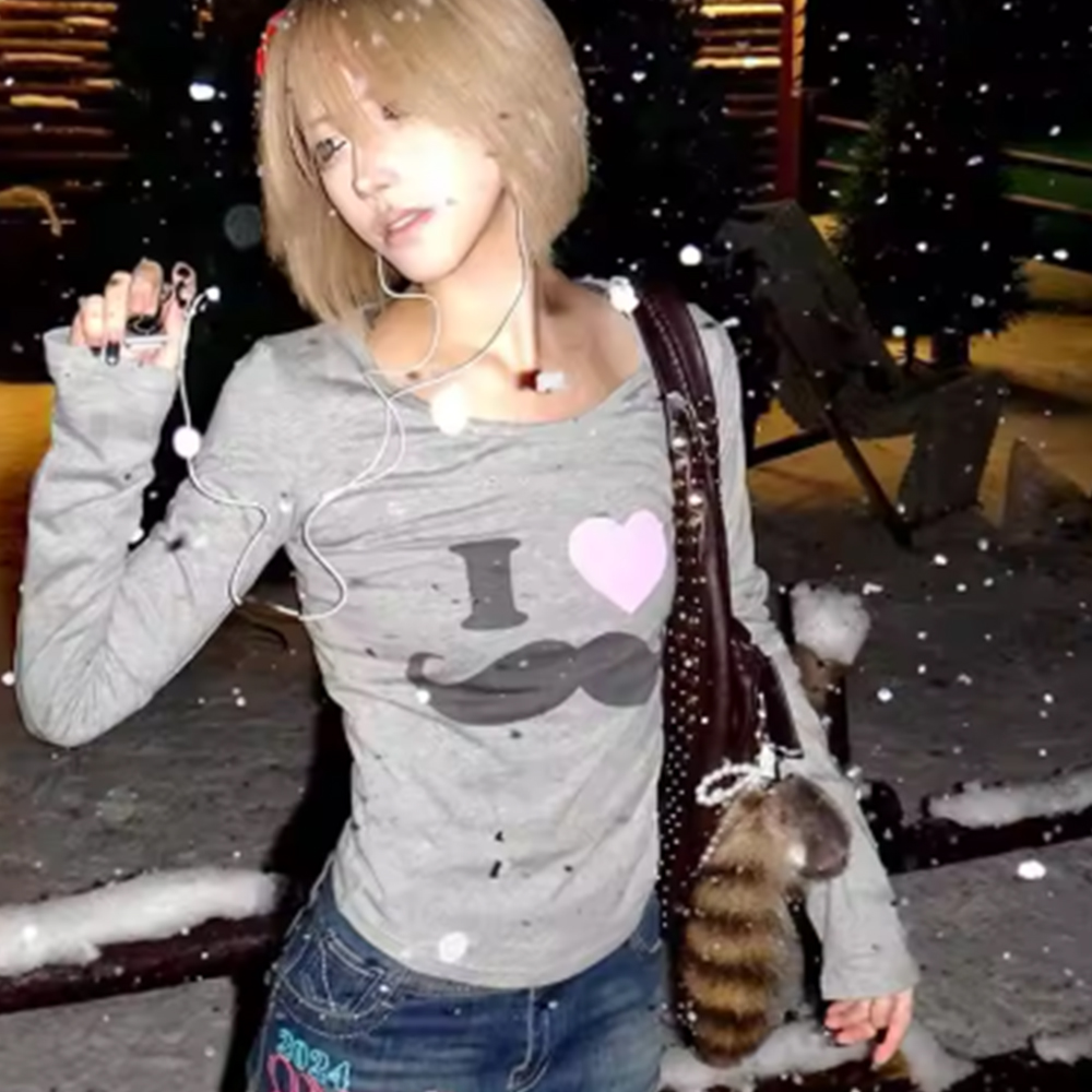 Japanese Y2K Beard Print T-Shi - огляд і ціна Vintage Victorian Fashion