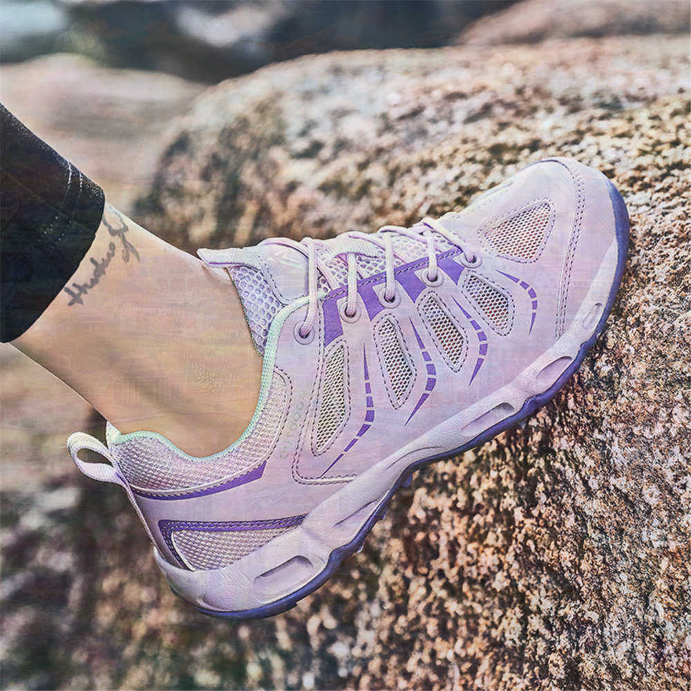 Sumer Round Tip Silver Sneaker - огляд і ціна Vintage Fashion Center