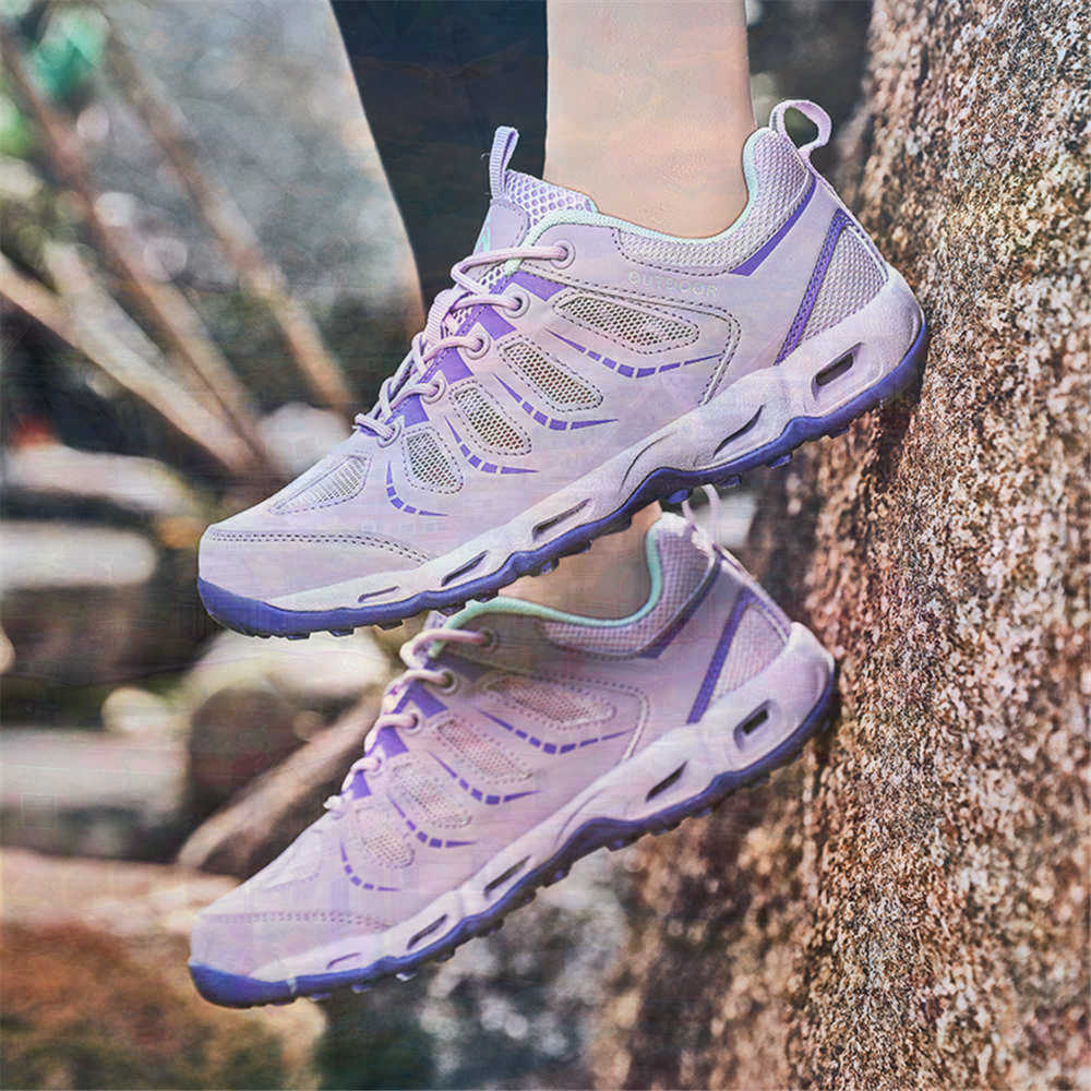 Sumer Round Tip Silver Sneaker - огляд і ціна Vintage Fashion Center
